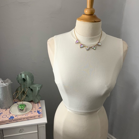 Forever 21 Tops - F21// crop top size small